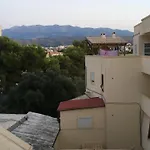 Stephanie\'S Place - Charming Apartment With Sea View